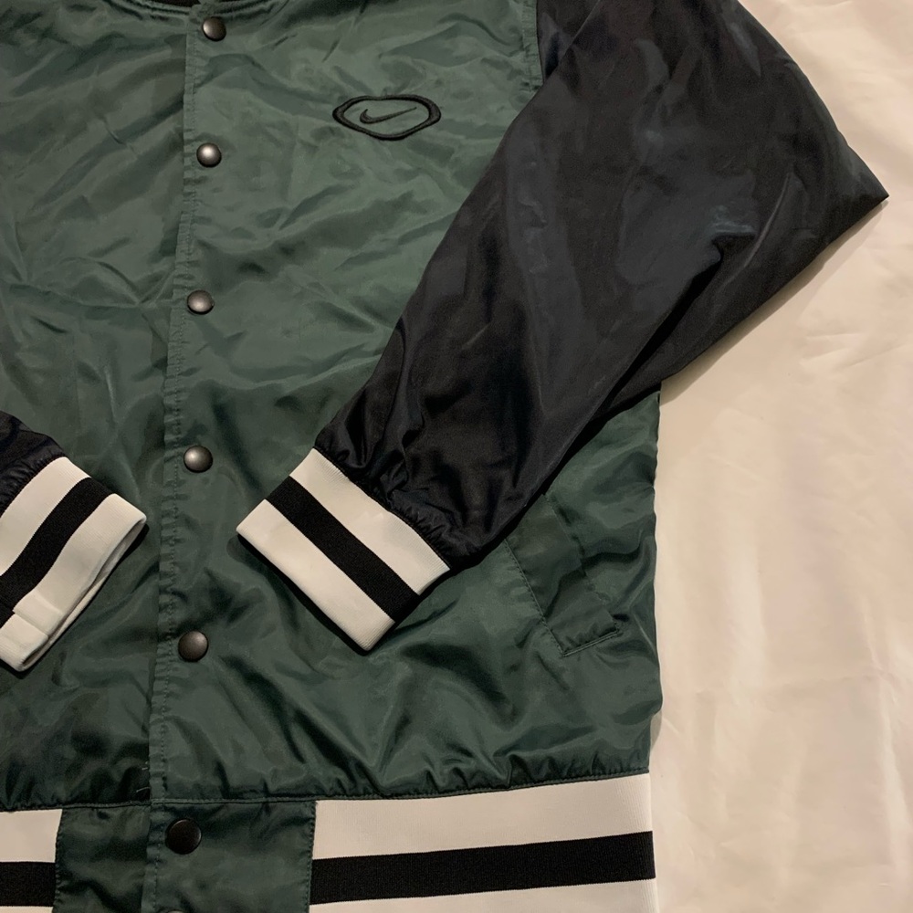 Nike Vintage DNA Men's Repel Basketball Jacket - Picture 2 of 11